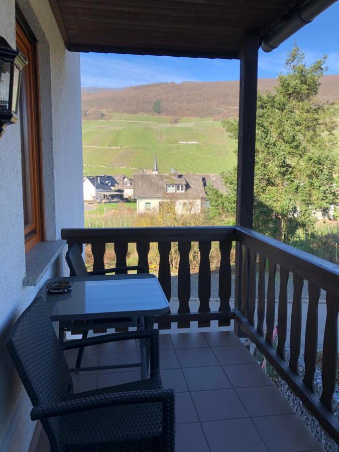 Weingut Lehnert-Spaeter Piesport Esterno foto