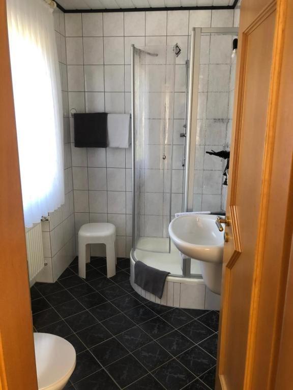 Weingut Lehnert-Spaeter Piesport Esterno foto